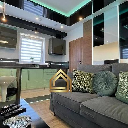 #4 Tgha Luxury One Bedroom Apartment In Атлон Экстерьер фото